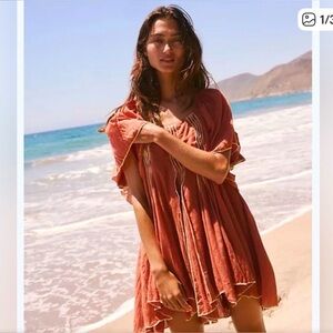 EUC Joelle tunic dress slip